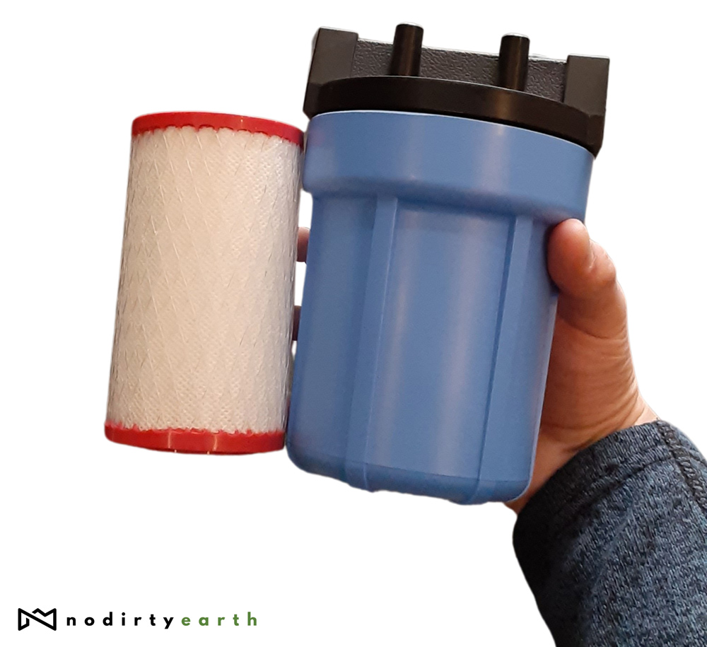 The No Dirty Water Solo filtration system cannister and filter