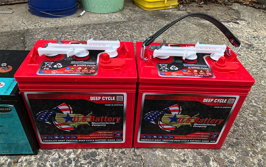 red US deep cycle battery box