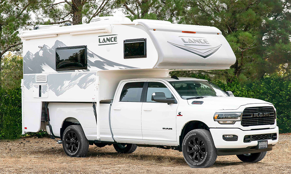 Lance 960 RV