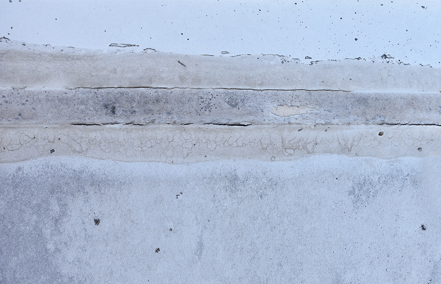 sealant on the transition seam gone