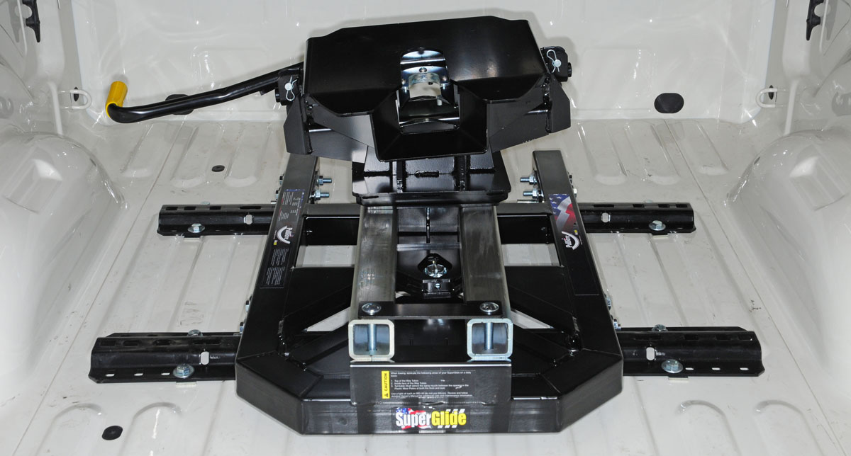 The hitch occupies a good portion of the bed. All the components are well-built and powder-coated for protection against the elements.