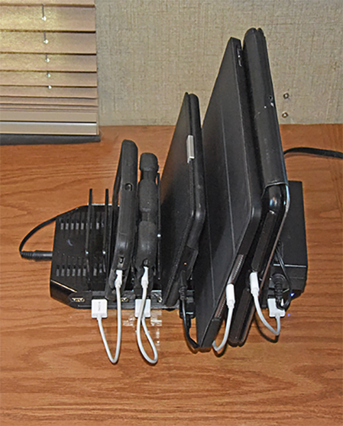 Unitek Fast Charging Station from Amazon