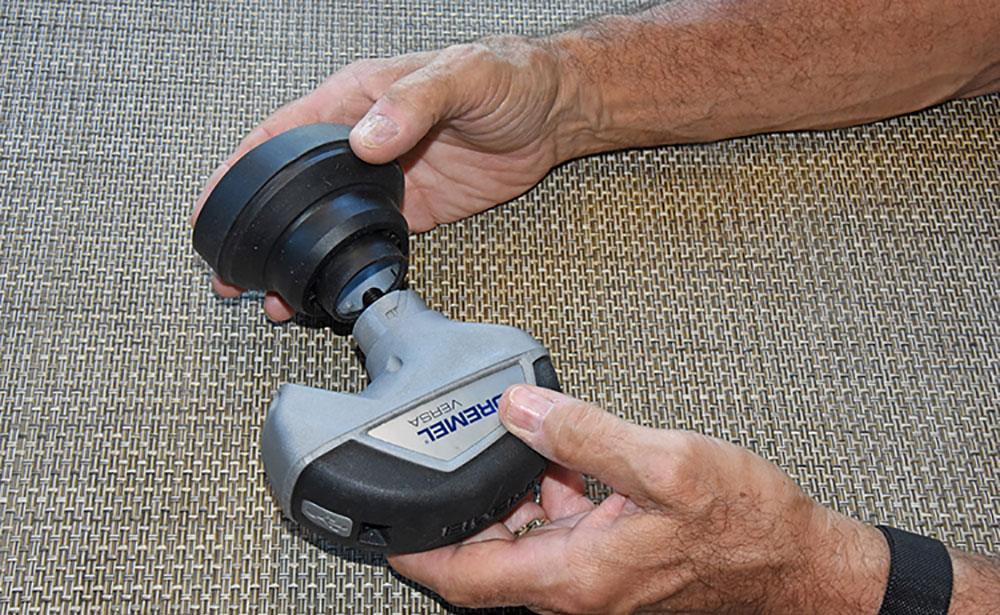 The Dremel Versa rubber splash guard