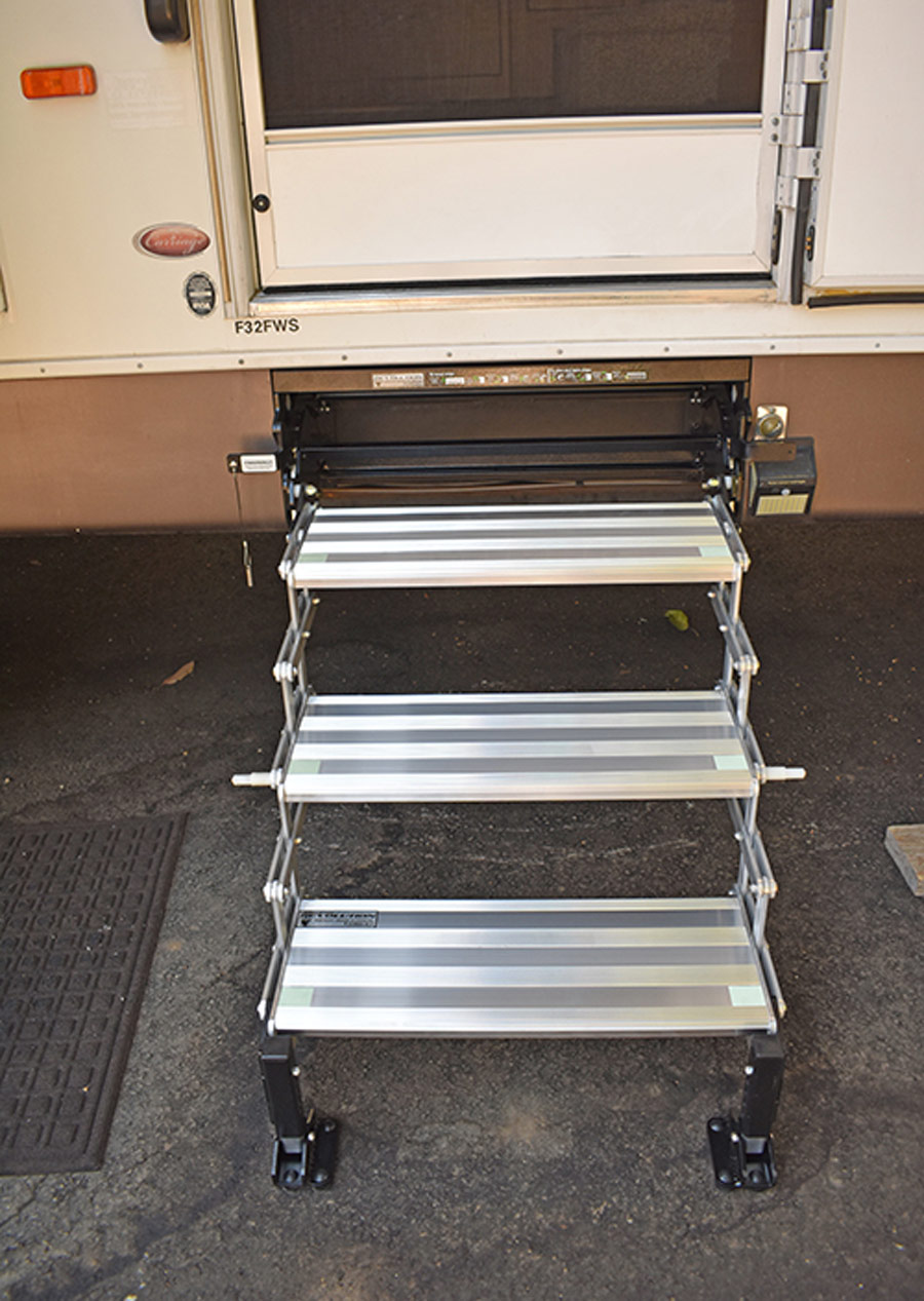 new steps fit nicely and looked like they were ready for action