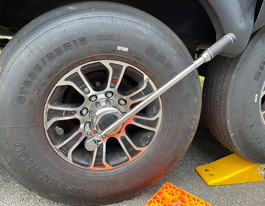 Torque the lug nuts in three passes