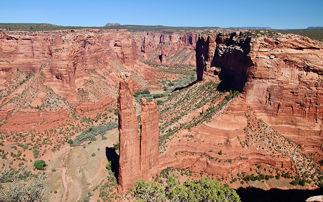 the Spider Rock Overlook on the South Rim drive