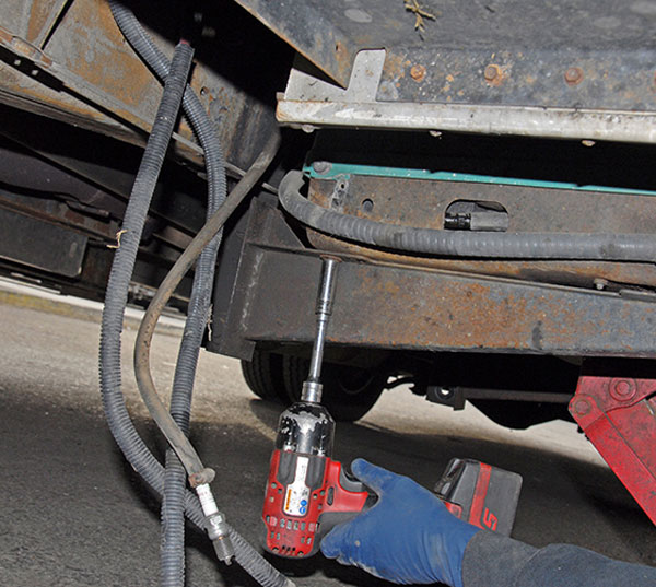 How the generator is mounted at the factory will depend on the motorhome, but in the case of this 2006 Fleetwood Tioga Class C