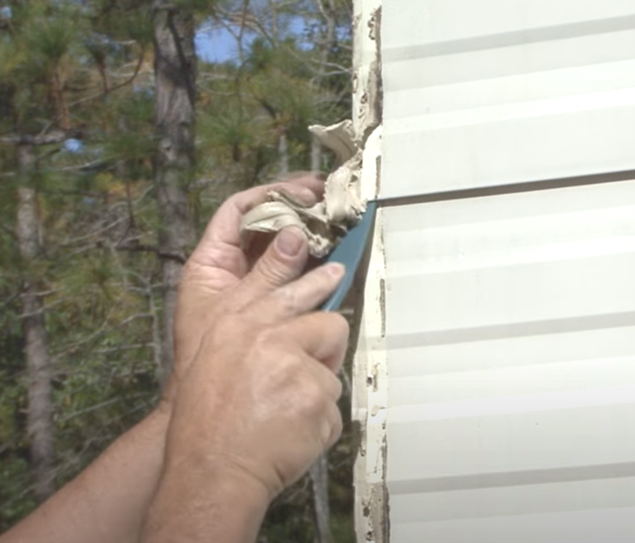 fixing the corners of an RV
