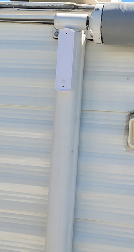 The wireless sensor can be installed on the front or rear awning arm