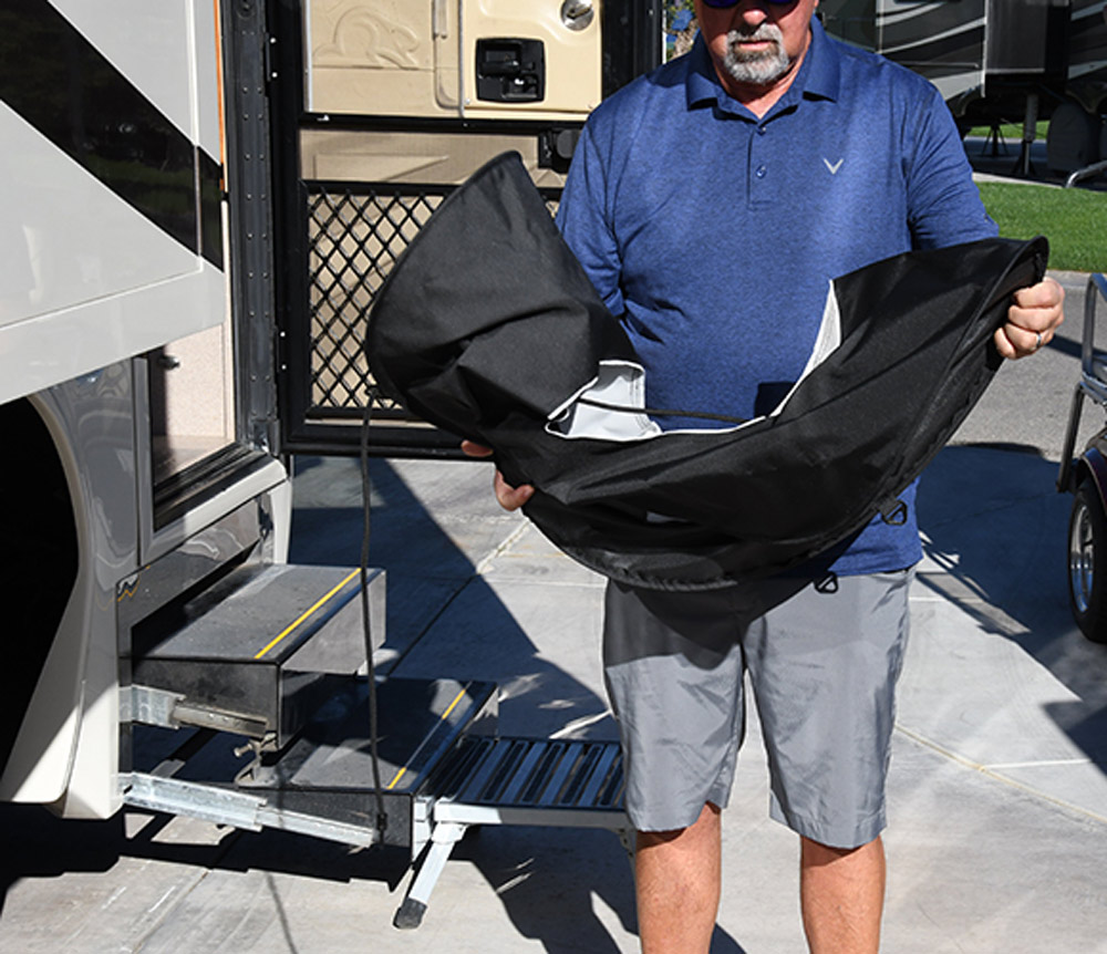 rv tire shade being unfurled