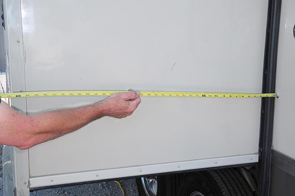 Measuring slideout