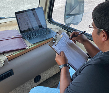 technician installing control module