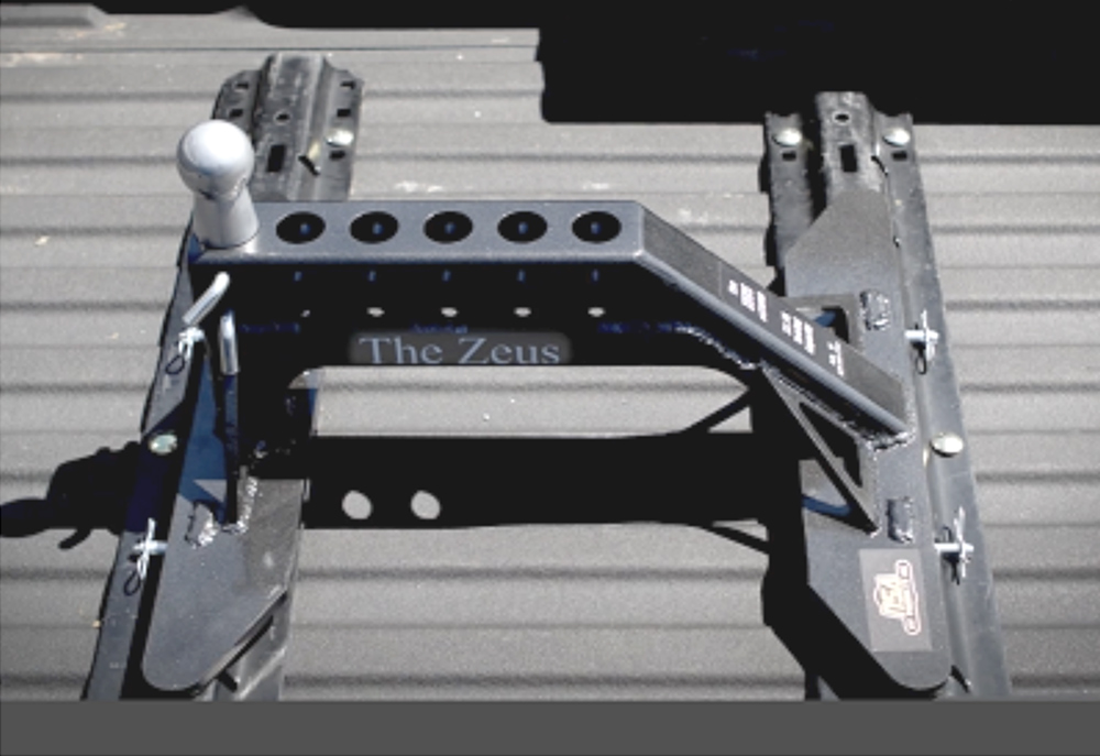 NSA RV Products ‘Zeus’ Fifth Wheel Hitch
