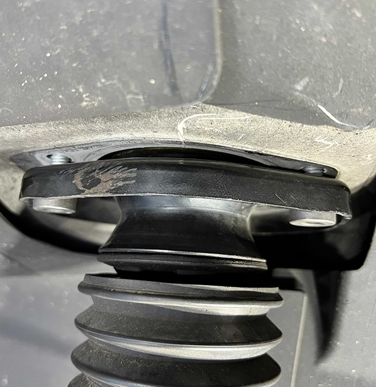 close view of the top plate in position