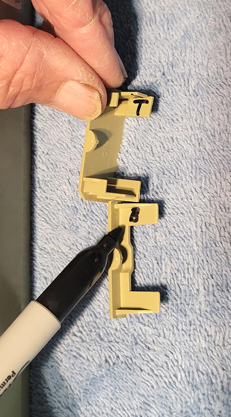 Marking top and bottom end stops for reinstallation 