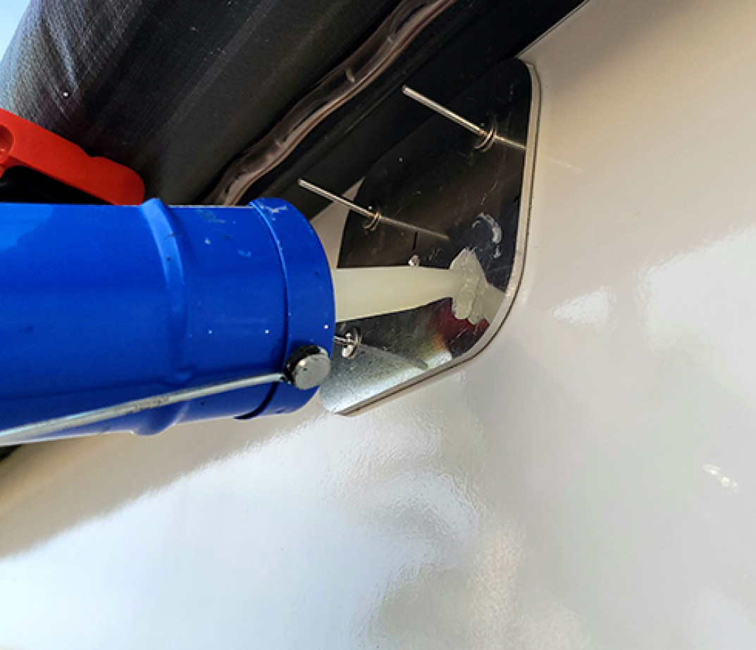 It’s important to inject silicone sealant into any hole made in the sidewall before setting the rivets or driving the lag screws. Failure to add the sealant can lead to water leakage and sidewall structure damage.