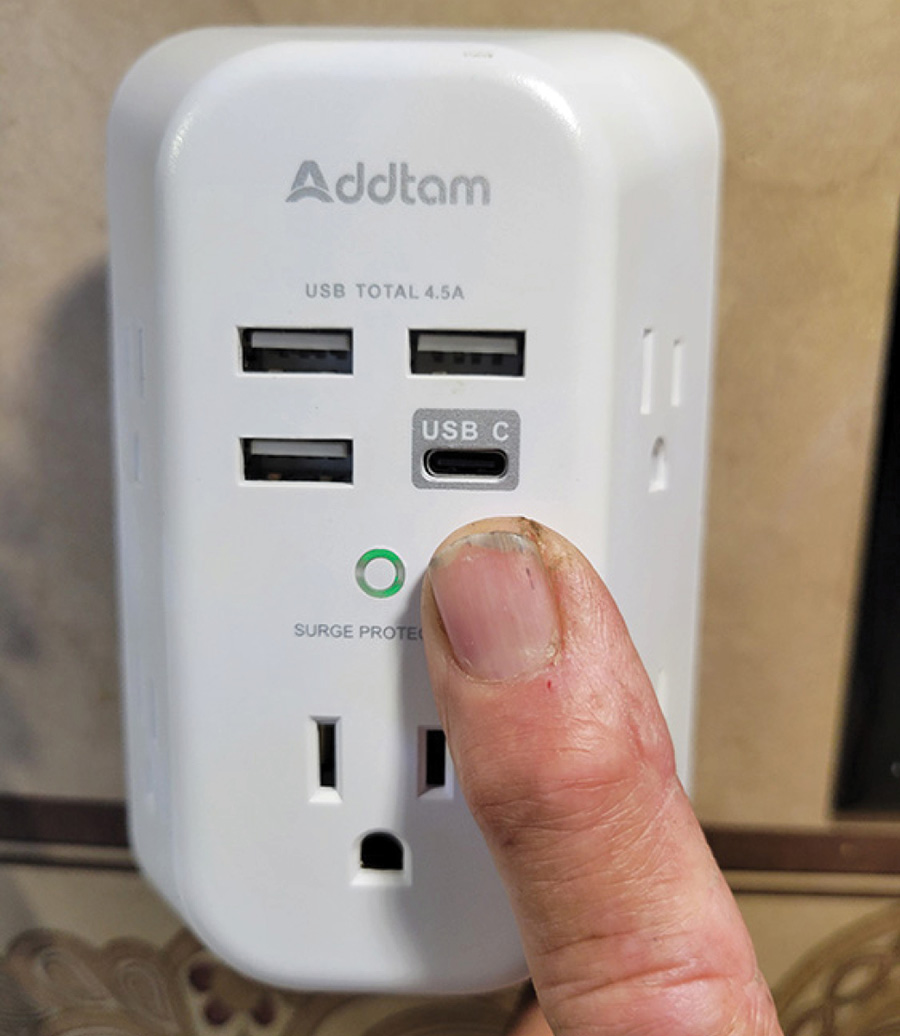 Multiple charging ports on USB wall adapter