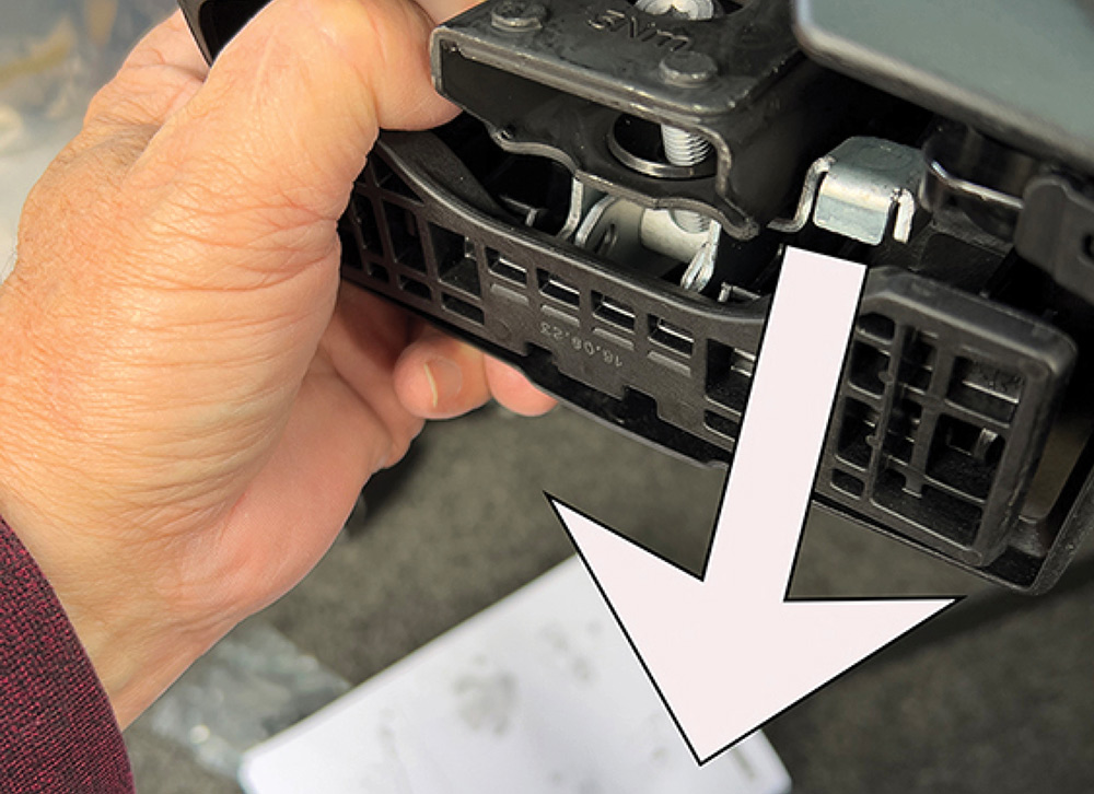 Roof bar clamps