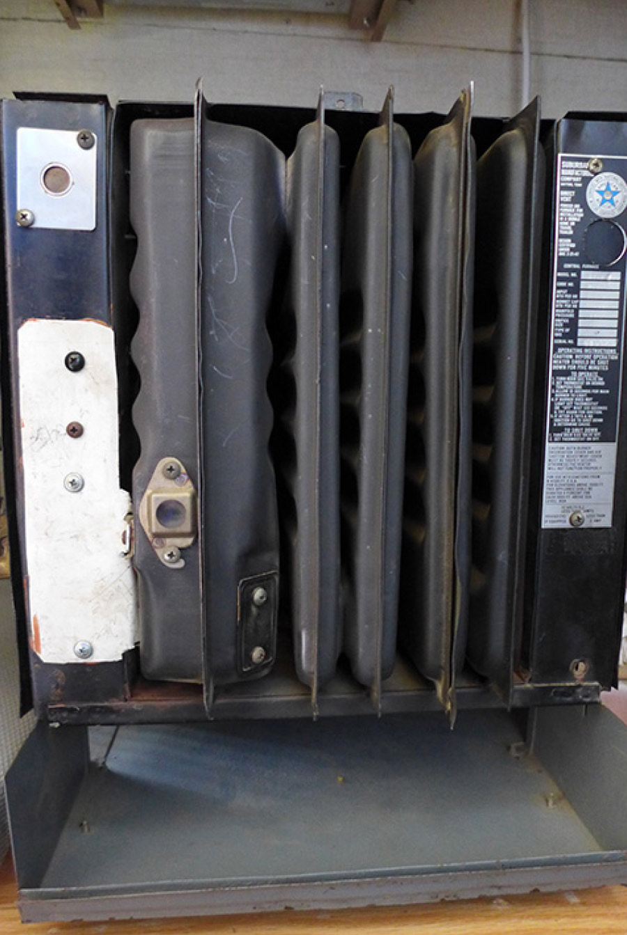 front cover removed on older Suburban T-Series furnace