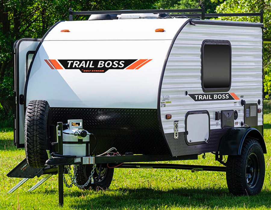 rear view of Gulf Stream Coach Trail Boss